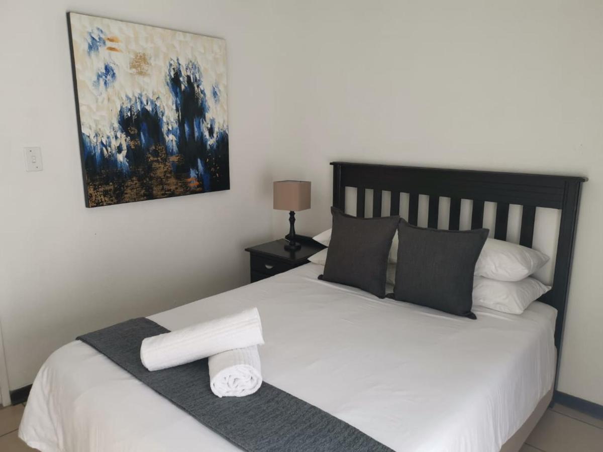 Fourways Bnb Йоханнесбург Экстерьер фото