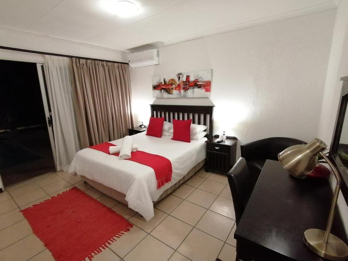 Fourways Bnb Йоханнесбург Экстерьер фото